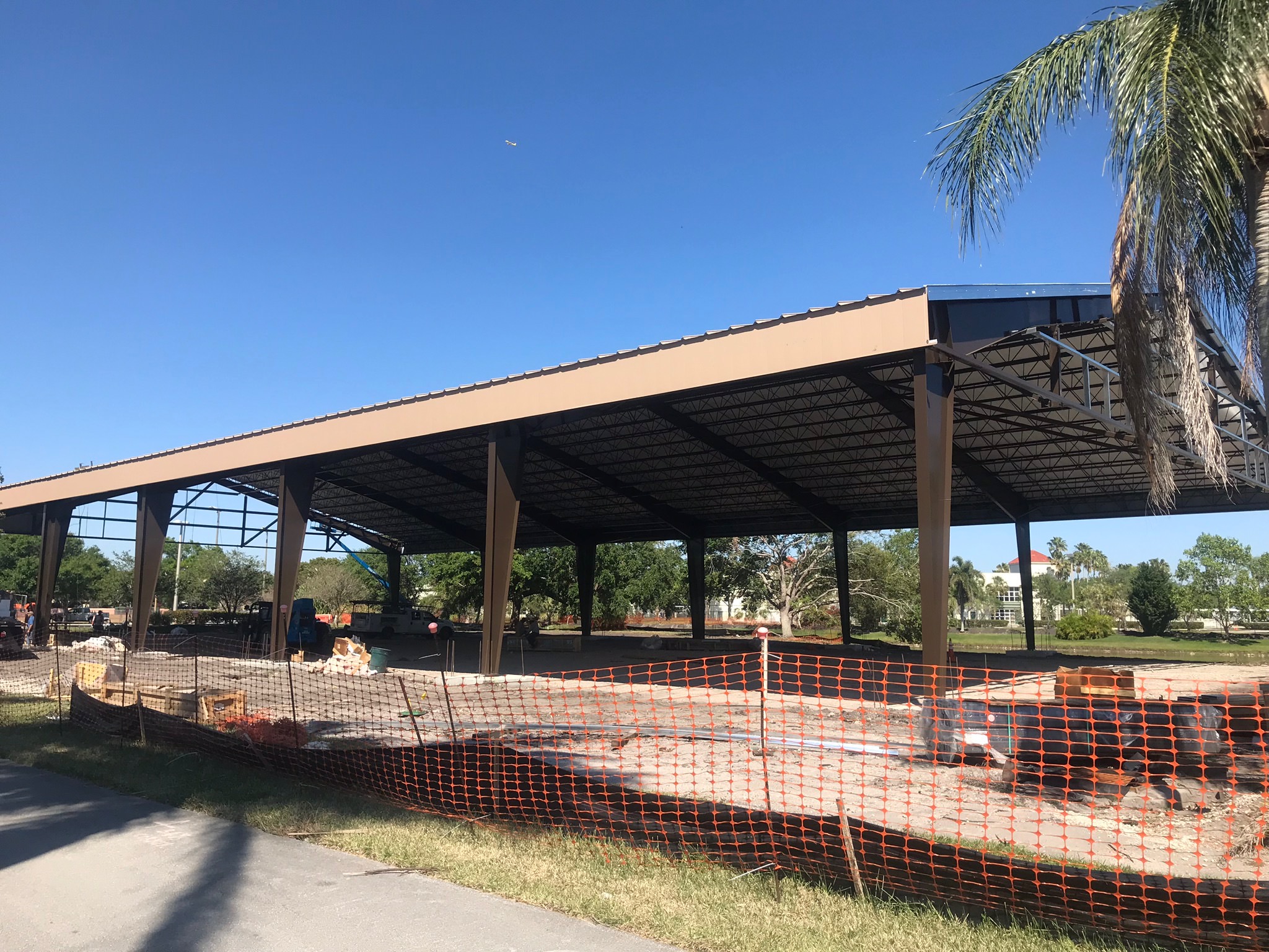  View of cladding in progress 