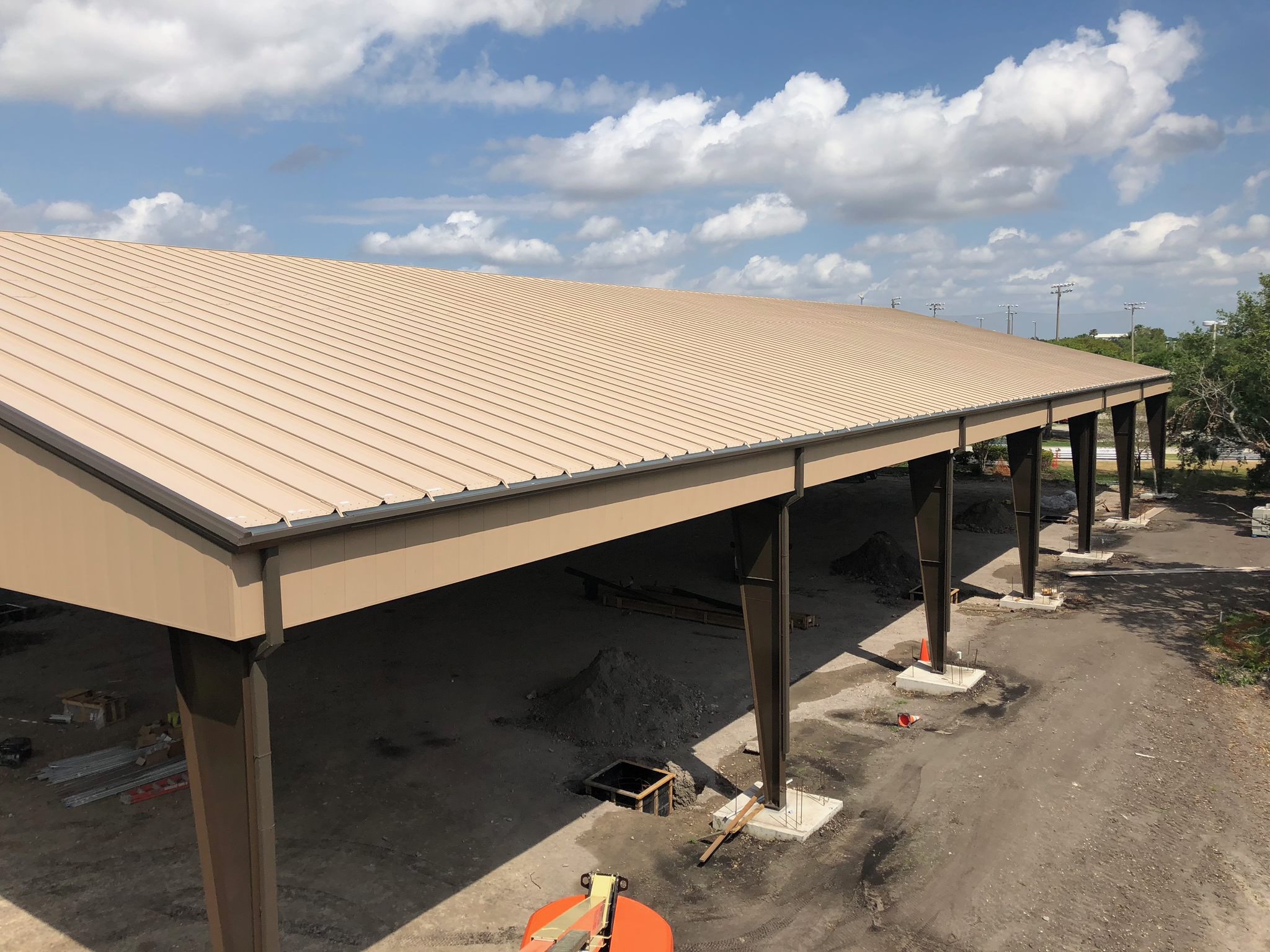  Trimming out the buidling 