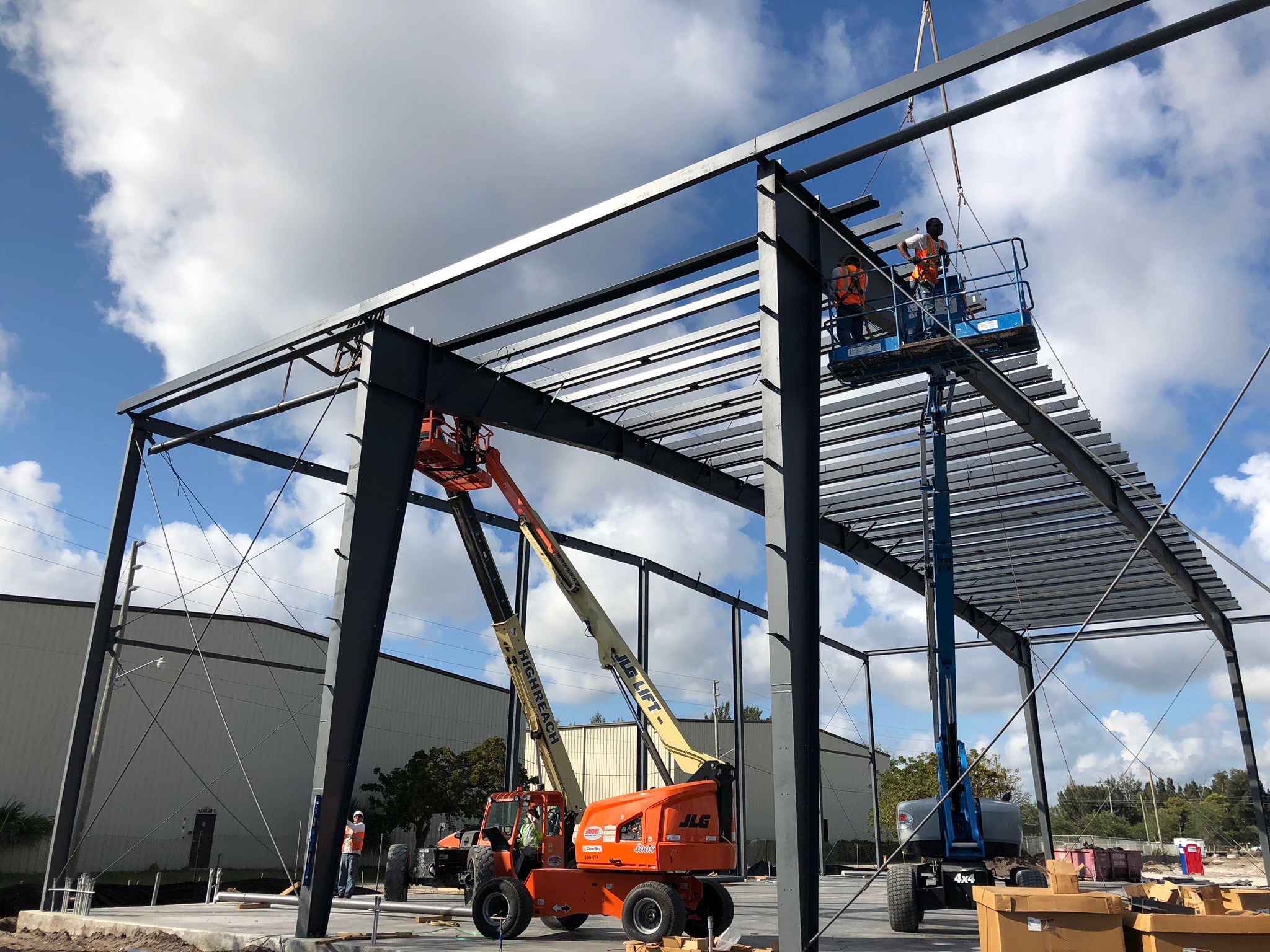  Connecting rafter gid assembly 