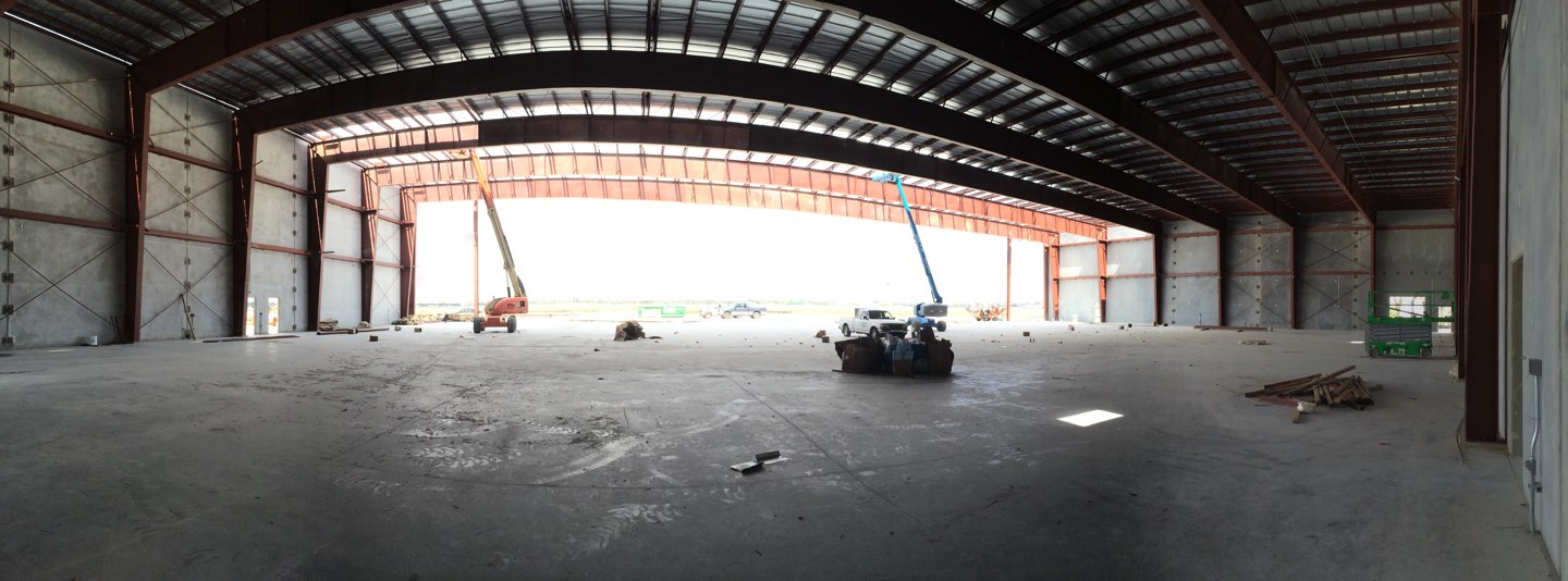  Galaxy Hangar Interiro 