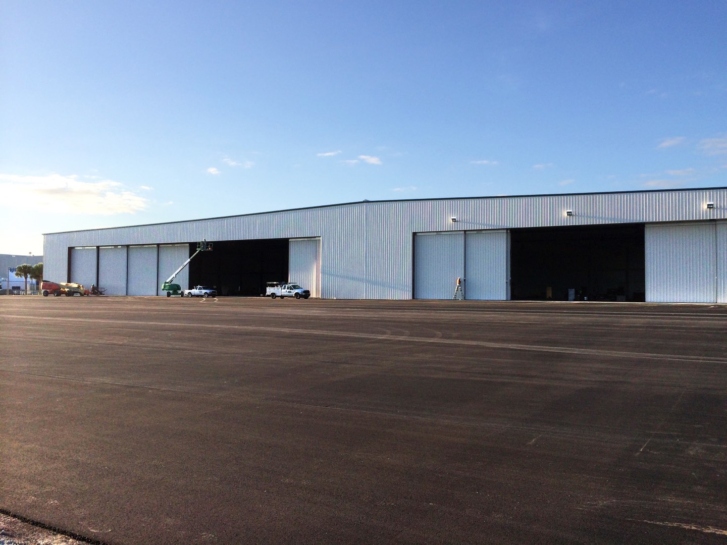  Galaxy Hangar Airside Doors 