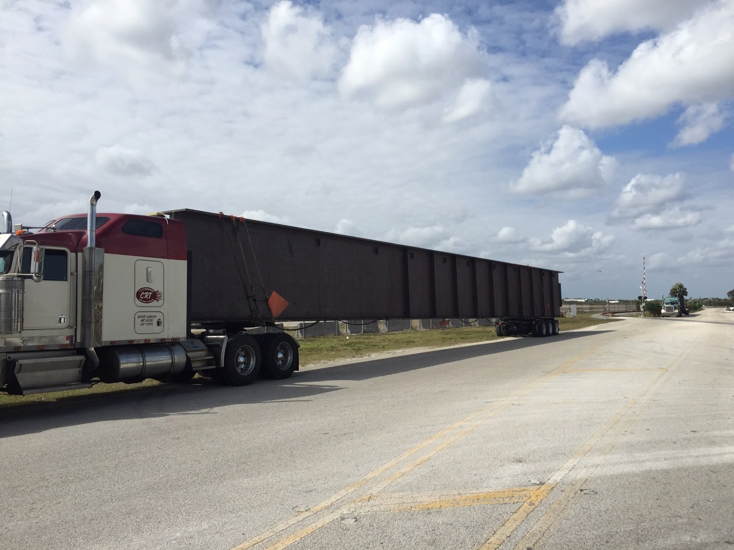  LAN Cargo Hangar Girders Shipping 