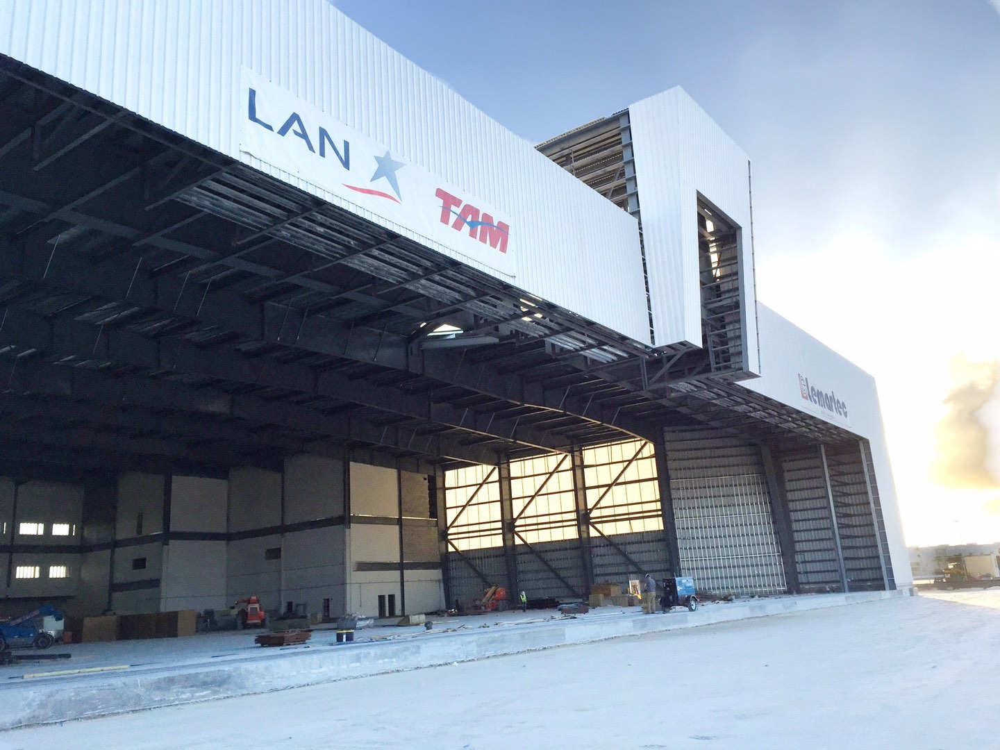  LAN Cargo Hangar Airside 